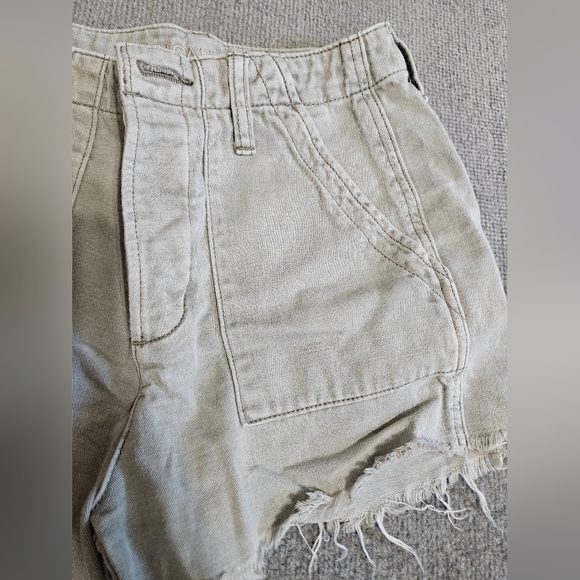 Shorts - Picture 3 of 6